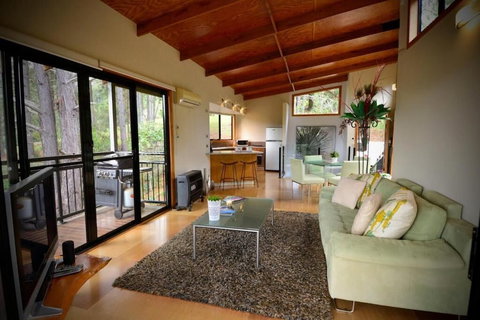 EcOasis Resorts - Holiday Find 5