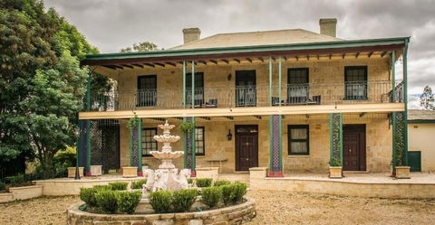 Segenhoe Inn Historic Bed & Breakfast - Holiday Find 0