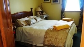 Segenhoe Inn Historic Bed & Breakfast - Holiday Find 5