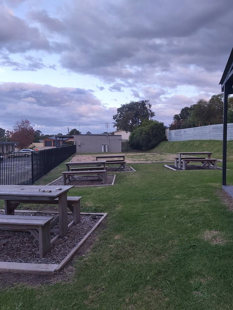 Eden Motel - Holiday Find 5