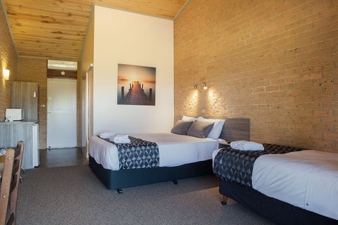 Lookout Mountain Retreat - Holiday Find 5