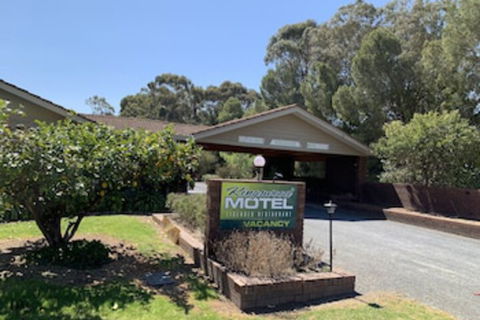 Kingswood Motel - Holiday Find 0