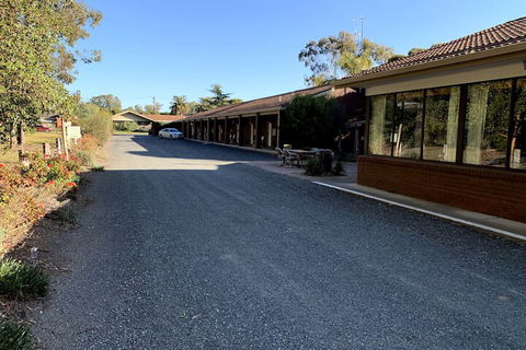 Kingswood Motel - Holiday Find 2