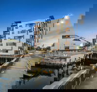 Quest Port Adelaide - Holiday Find