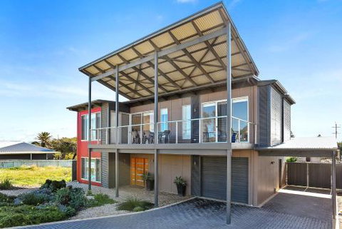 RiverSea Goolwa Beachhouse WiFi Pet Friendly - Holiday Find 4