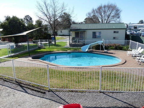 Wodonga Caravan & Cabin Park - Holiday Find 4