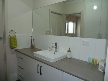 Hart Street Apartment - Holiday Find 0