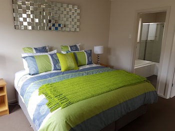 Hart Street Apartment - Holiday Find 1