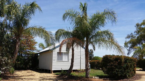 Sunset Villas Cobram - Holiday Find 3