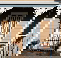 Noah's - Holiday Find