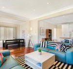 The Bud House - Holiday Find