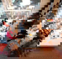 Treetop Stay - Holiday Find