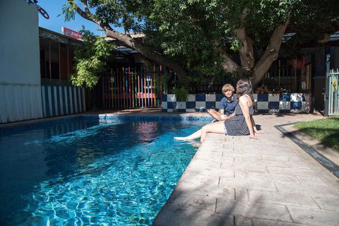 Jump Inn Alice Budget Accommodation - Holiday Find 3