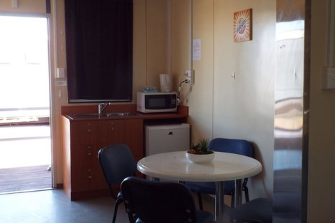 Blackrock Tourist Park - Holiday Find 7