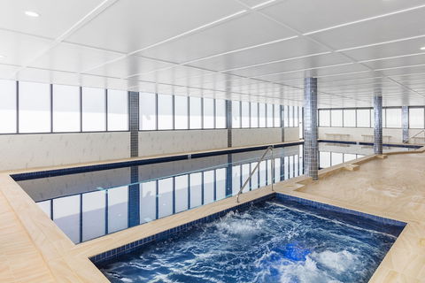 Meriton Suites Southport, Gold Coast - Holiday Find 4
