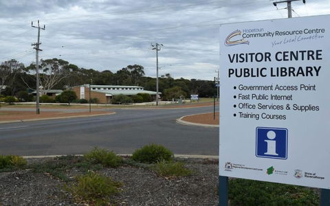 Hopetoun Motel & Chalet Village - Holiday Find 4