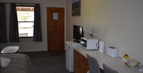 Port Albert Motel - Holiday Find 4