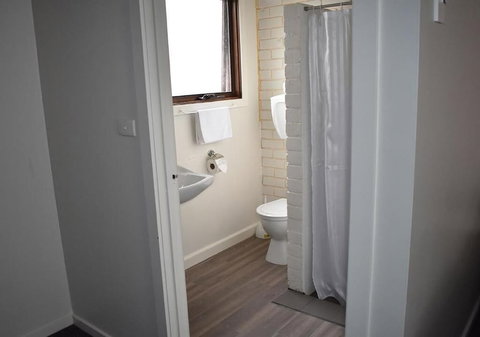 Port Albert Motel - Holiday Find 2