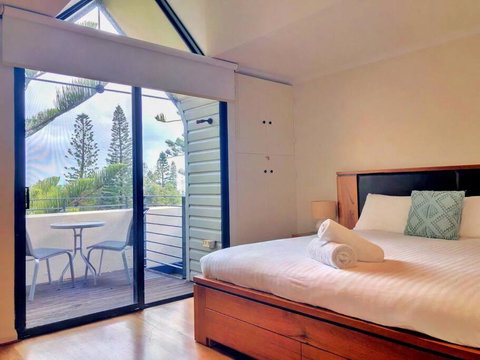 Norfolk Pine Apartment - Holiday Find 5