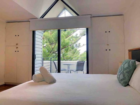 Norfolk Pine Apartment - Holiday Find 6