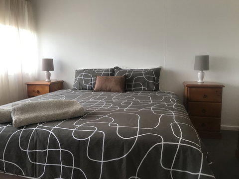 Edeowie Station - Holiday Find 3