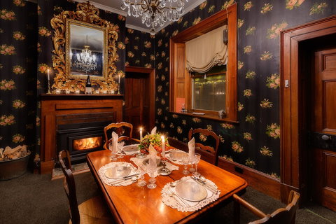 Rathmore - Holiday Find 6