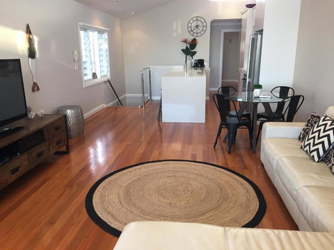 Waterfront Dream Vincentia - Holiday Find 1