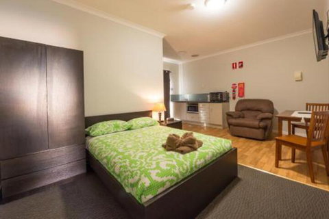 Rhodeside Lodge - Holiday Find 0