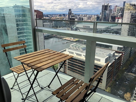 Orange Stay Apartments - Holiday Find 2