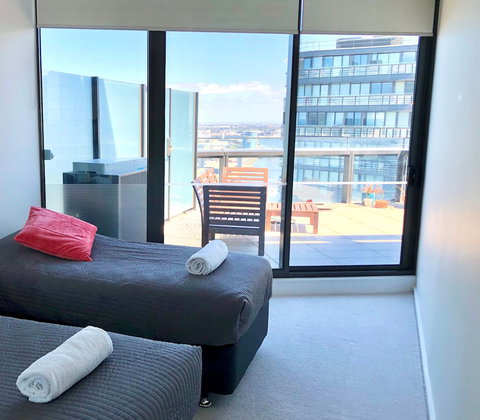 Orange Stay Apartments - Holiday Find 5