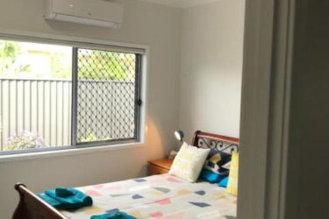 M & Ts Waterfront Bed & Breakfast - Holiday Find 2