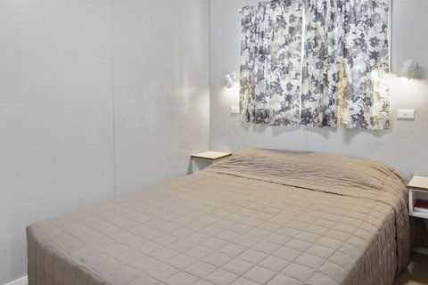 Dunbogan Caravan Park - Holiday Find 3