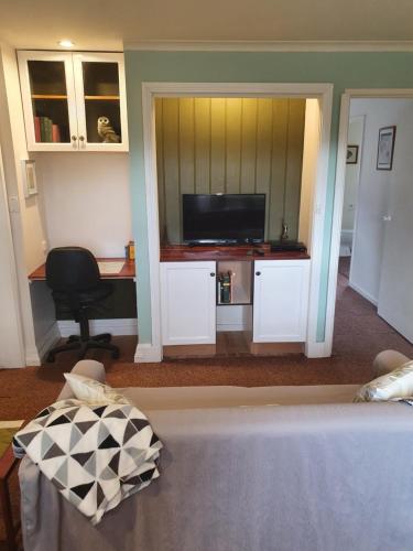 Oaktree Guest House - Holiday Find 2