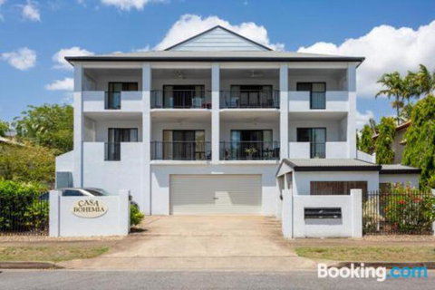 Casa Bohemia - Holiday Find 6