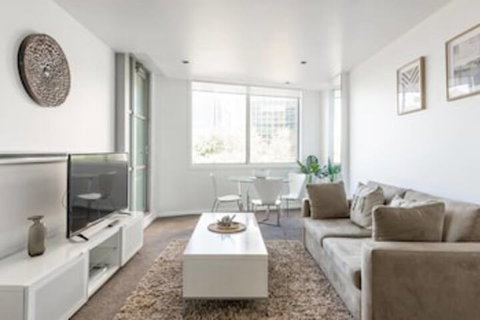 North Sydney Accommodation - Holiday Find 0