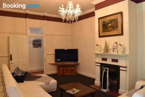 YesterYear On West - Holiday Find 3