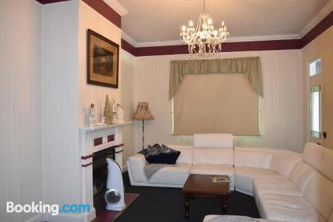 YesterYear On West - Holiday Find 4