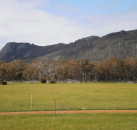 Manyat Peak Cottages - Holiday Find