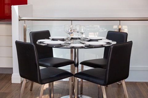 Leichhardt 9 Nor Furnished Apartment - Holiday Find 7