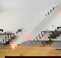 HELENA 2BDR Fitzroy House - Holiday Find