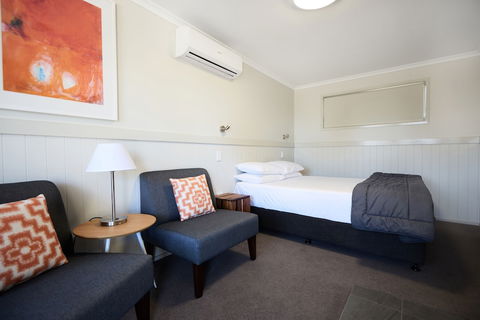 NRMA Bathurst Panorama Holiday Park - Holiday Find 4
