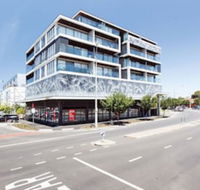 Spacious Urban Oasis in Central Location - Holiday Find