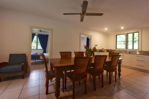 Daintree Rainforest Beach House - Holiday Find 2