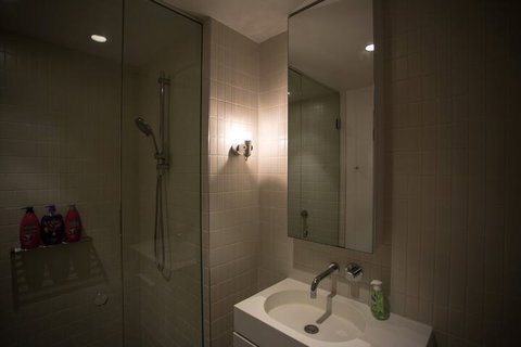 ReadySet Apartments On Emerald - Holiday Find 2