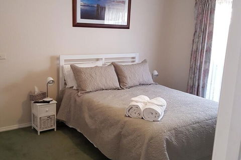 Cobram Cottage - Holiday Find 5