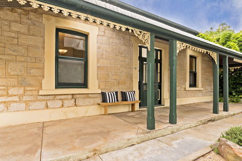 Pembury Cottage - Holiday Find 2