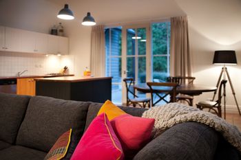 Red Earth Rock - Holiday Find 5