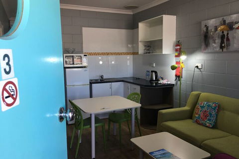 Esperance Central Accommodation - Holiday Find 5