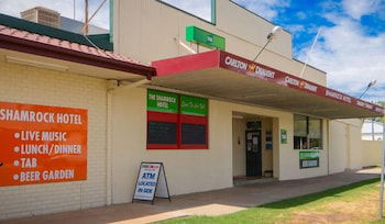 Shamrock Hotel Motel Balranald - Holiday Find 2