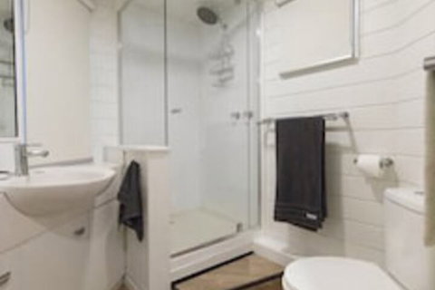 Wedgetail - Holiday Find 1